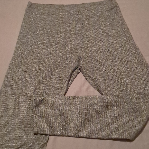 EUC Lauren Conrad fleece lined leggings - Picture 1 of 5